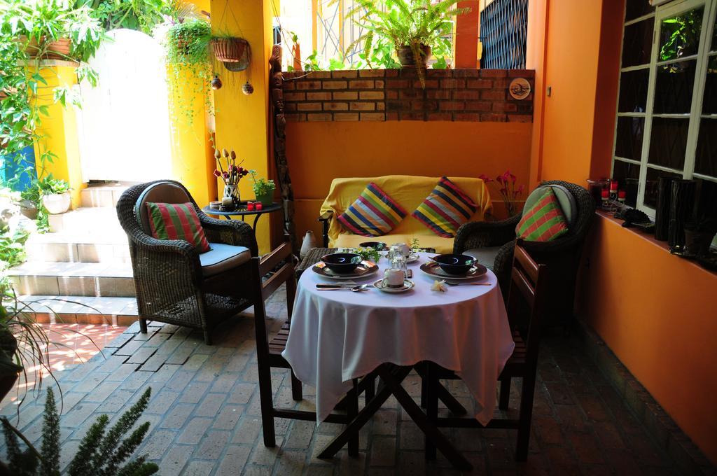 Palmeiras Guest House Maputo Exterior photo