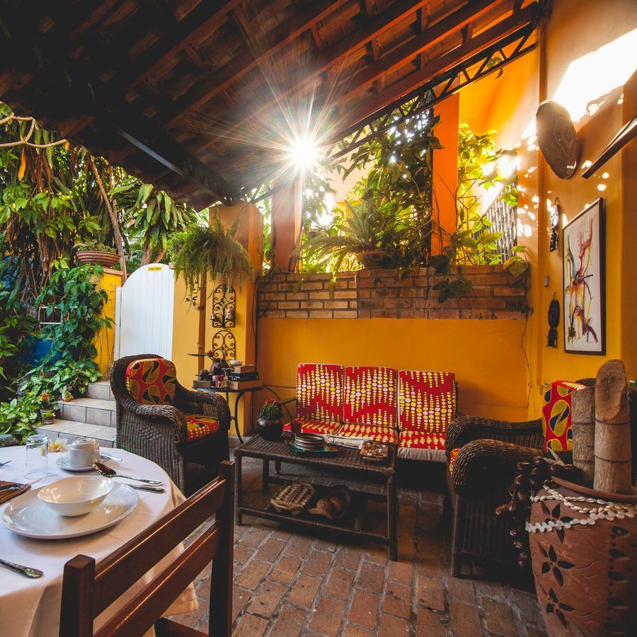 Palmeiras Guest House Maputo Exterior photo
